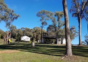 Cabin 1- Emerald Park