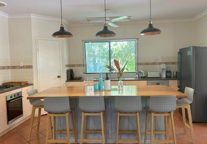 Cable Beach Haven - 3BR house with pool, 5 minutes walk to Cable Beach