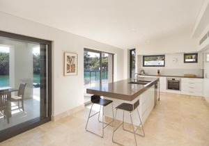 Canalfront Retreat, Private Jetty & Pool