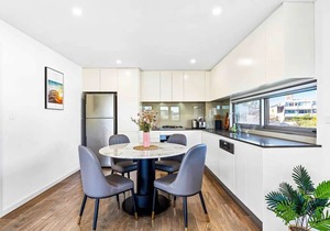 Centre of Newtown 1 BED APT Masterpiece Holiday