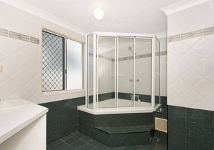 Champagne Apartment 2 - Spacious ground floor apartment with beautiful views of Geoffrey Bay