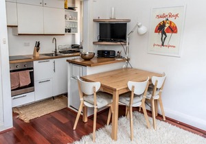 Chic Quiet Apartment Close to Everything