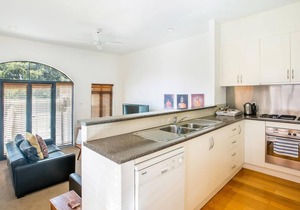 City Townhouse - Geelong CBD