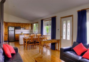 Cottages on Lovedale - Cottage No. 2