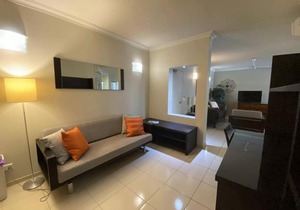 Crazy About Cairns - Poolview Apartment