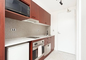 Cremorne - MP303 Military Road - Convenient Studio in the Heart of Cremorne with Shops, Dining Transport at Doorstep