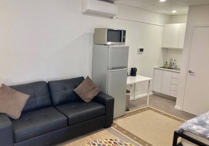 Cronulla CBD Studio Apartment, Minutes to Beach