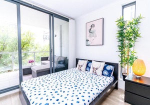 CZ08 - Spacious Apt close to Airport and CBD