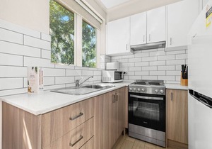 Domi Rentals - The Carlisle Apartments