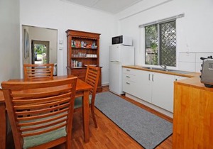 Easy Going Holiday Unit on McKenzie MK4