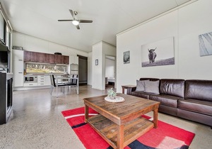 Ecocrackenback 16 'Sustainable chalet close to the slopes.'