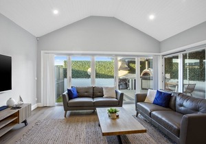 Edge Water Luxury Living by the Sea