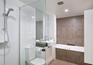 Elevation 7 Luxury accommodation in the village with gas fire