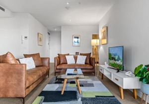 Exclusive Stays - Wrap
