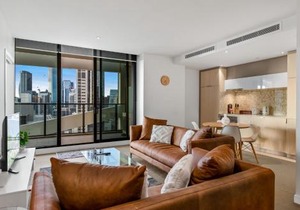 Exclusive Stays - Wrap