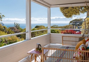 Feel the Aroha, feel the love, at this beautiful beach haven.