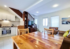 Fremantle Townhouse u/5