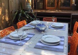 Fresh clean & bright - Newtown house opp park, walk to station