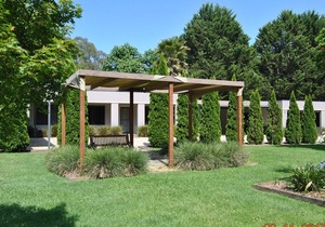 Grevillea Gardens Apartment 3