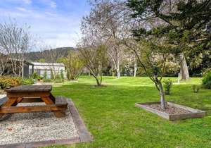 Grevillea Gardens Unit 4