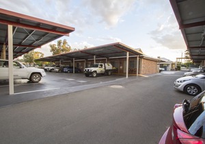 Harvest Lodge Motel