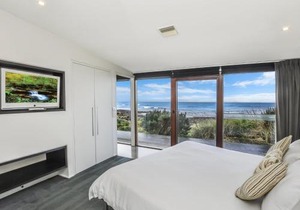 Hearns Beachside Villa 2
