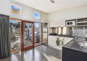 Hearns Beachside Villa 3