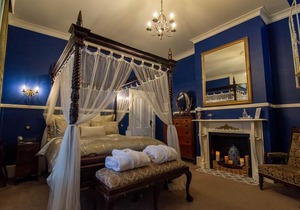 Heytesbury House