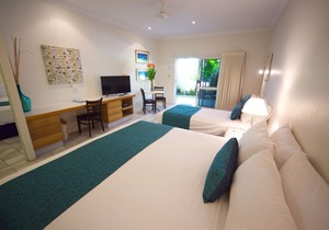 Home away from home, on the doorstep of the reef and rainforest!