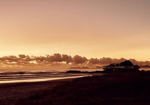 Houston Beachfront Apartment 2