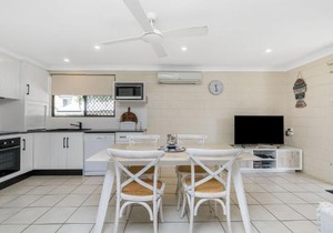 Iluka Villa 10