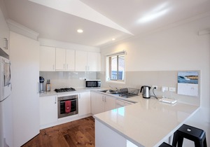 Jan Juc Riviera Coastal Retreat - Made for Families
