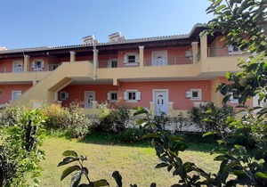 John apartments first floor 10 in Thinali