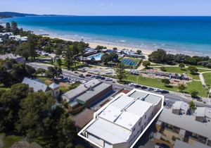 Joy Apartment 5 - Brand New Beachfront Apartment, Views, Linen, WIFI and More