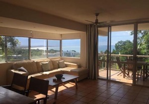 Kalimna 2 Picture Point Crescent 35