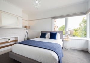 Kangaroo Bay Apartments