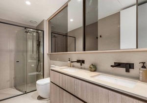 Kew 8 Night Stay Min Max 2 adults