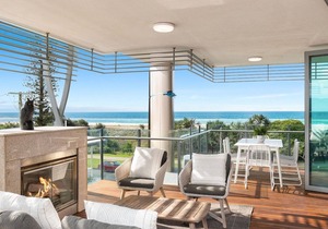 Kirra Wave 301 - Luxury Beachfront - All Linen Provided