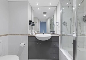 KozyGuru | Sydney CBD | Freshly | 2 Bed Studio