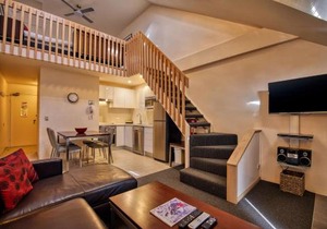 Lantern 26 - Loft