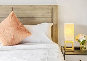 Long Jetty | Waterfront Guest House