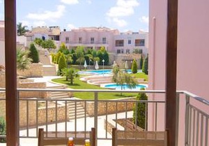 Loutra Resort in Agia Triada