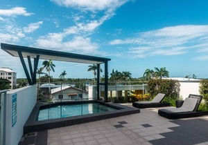 Lovely 1-bedroom in the Heart of Mackay w/Pool
