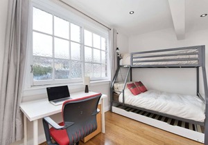 Lovely Modern Coogee Apartment