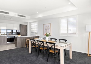 Luxurious apartment with homely feel The Cove 603