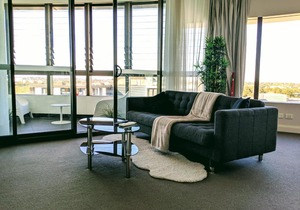 Luxury Level 2-bed 2-bath City View Apt in Olympic Park