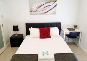M5 Apartment in the free transit zone West Perth
