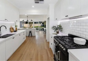 Mansfield Family Getaway - sleeps 10