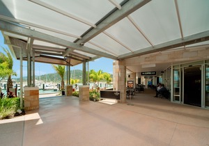 Mantra Boathouse Apartments Airlie Beach