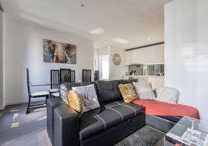 Melbourne CBD Luxury Views*WiFi*Netflix